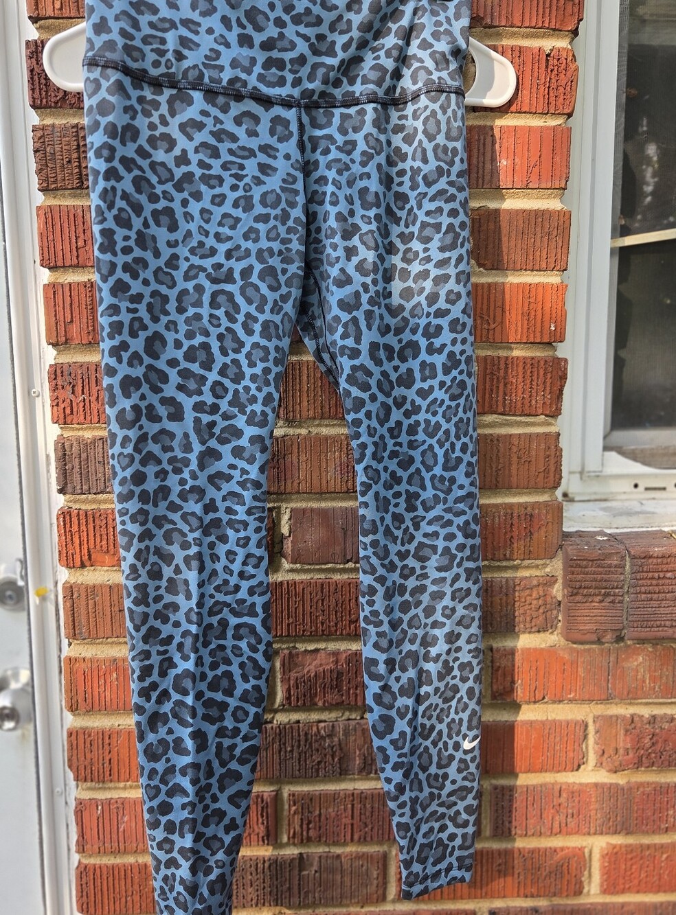 Nike Blue & Black Leopard Print Jeggings